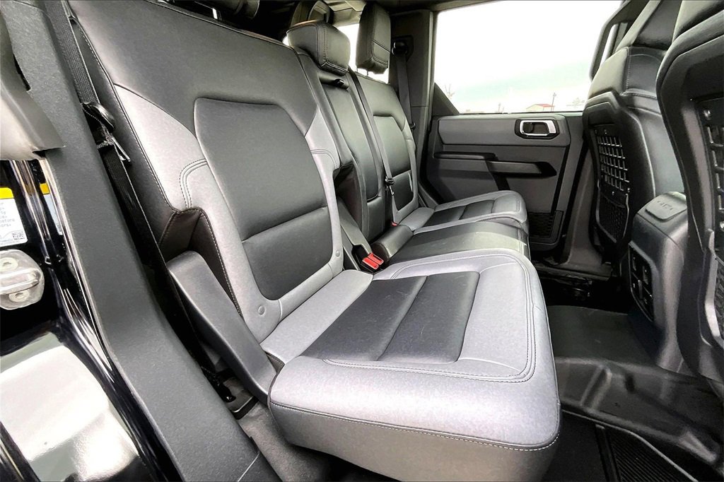 Used 2024 Ford Bronco Big Bend image 24