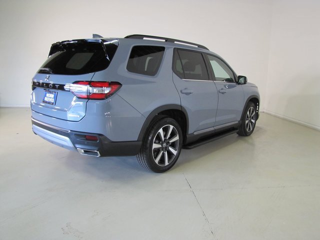 Certified 2024 Honda Pilot Touring image 26