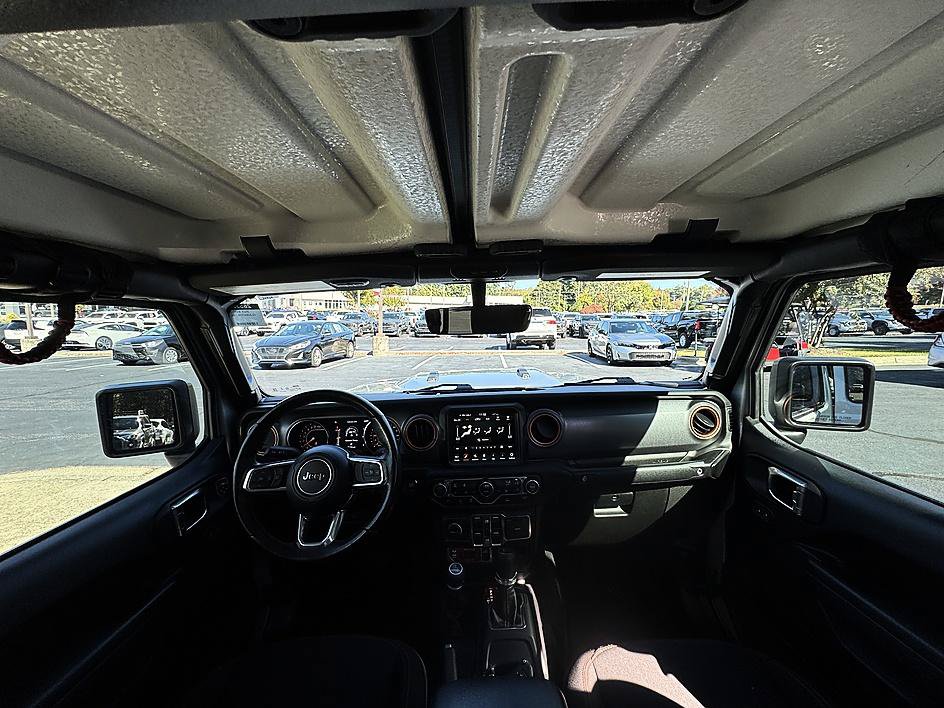 Used 2023 Jeep Gladiator Mojave w/ Cold Weather Group AWD/4WD image 21