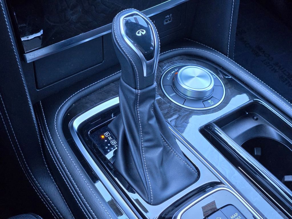 Used 2022 INFINITI QX80 Sensory w/ Cargo Package image 24