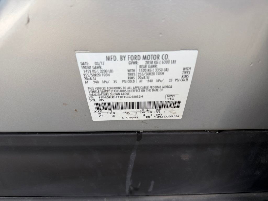 Used 2017 Ford Explorer Platinum image 31