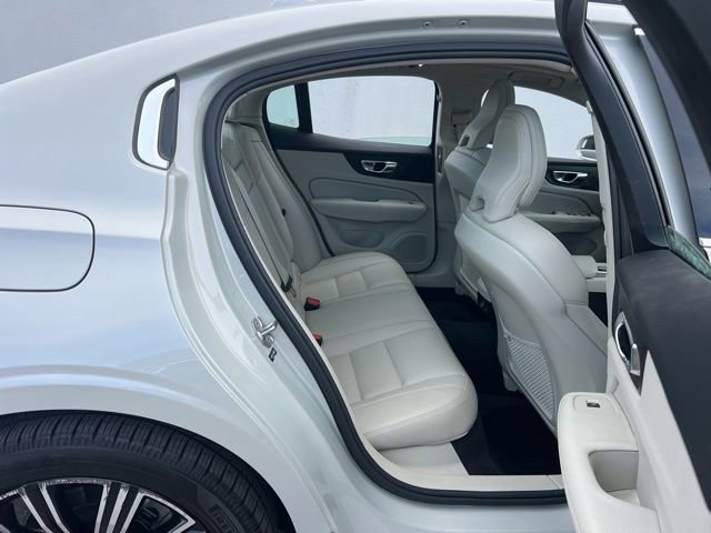 Used 2020 Volvo S60 T5 Inscription w/ Protection Package Premier image 38