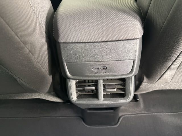 New 2026 Chevrolet Equinox LT AWD/4WD image 23