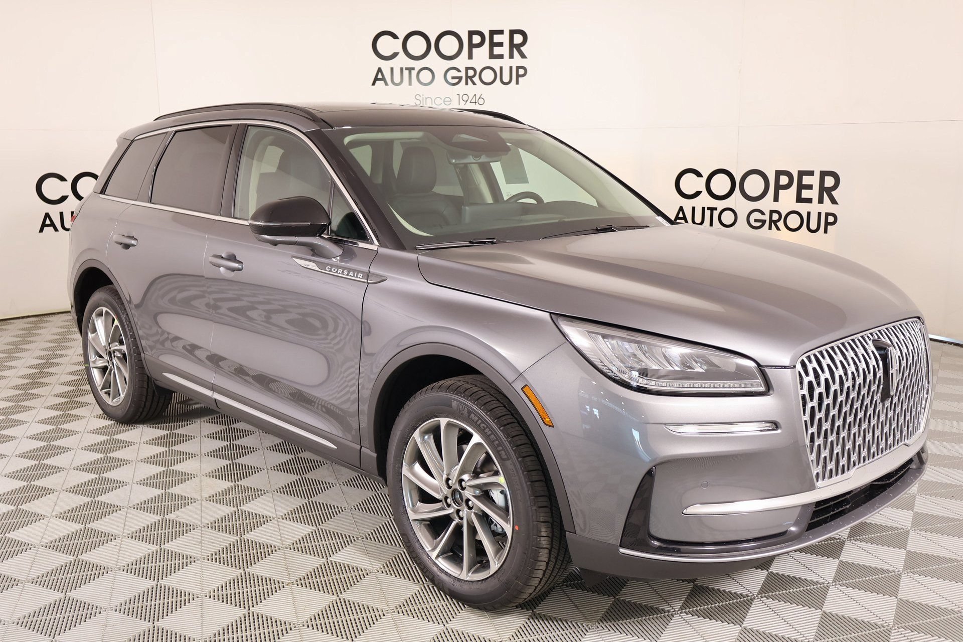 New 2026 Lincoln Corsair Premiere AWD/4WD image 1