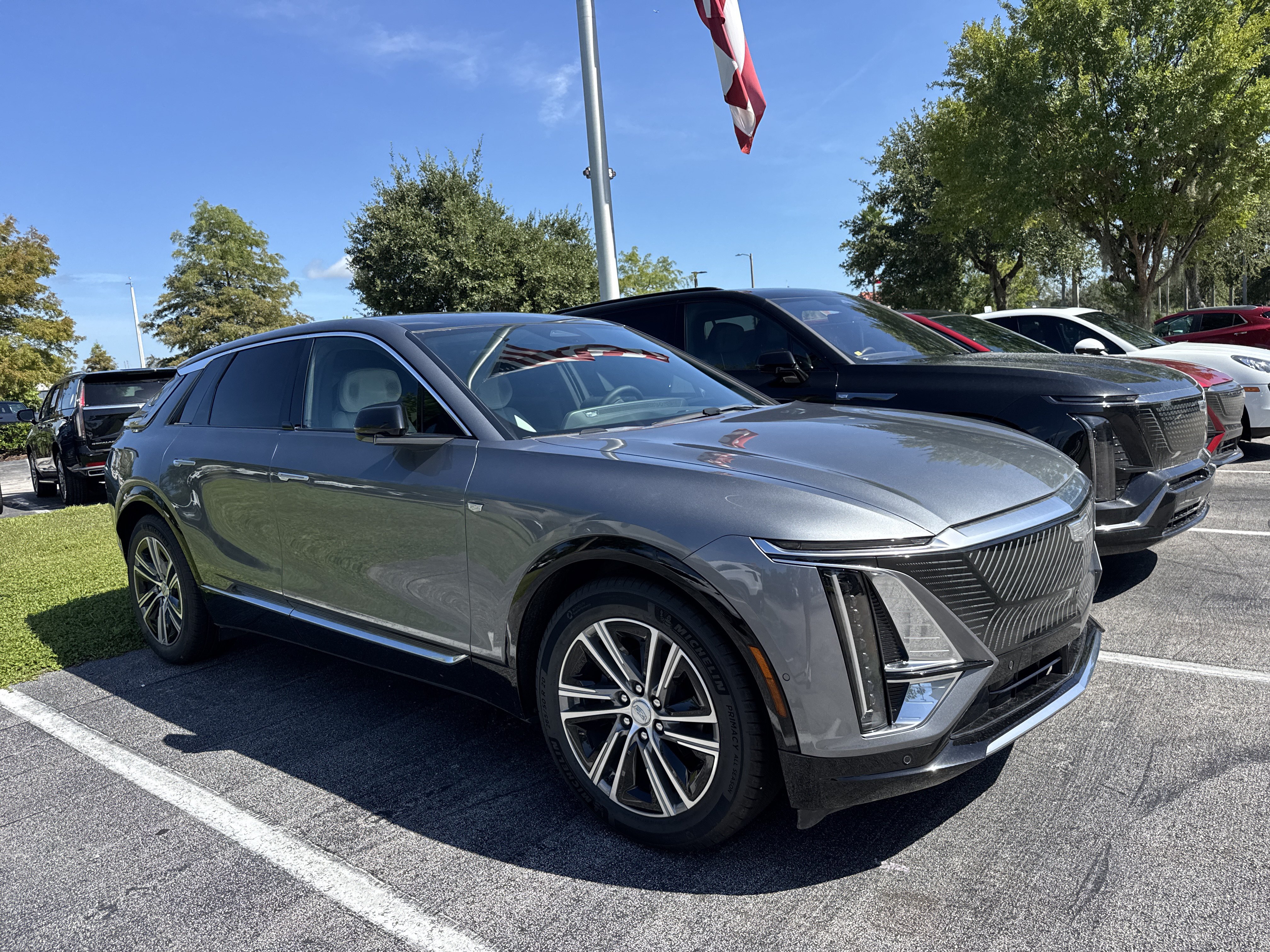 Used 2023 Cadillac Lyriq 2WD image 4