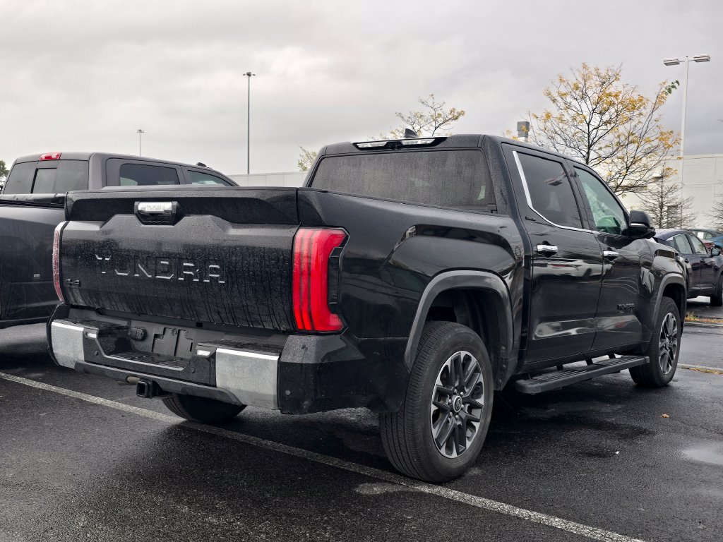Used 2024 Toyota Tundra Limited AWD/4WD image 8