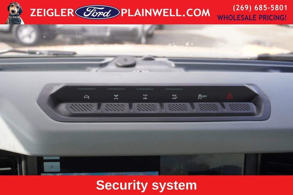 Used 2022 Ford Bronco Badlands image 19