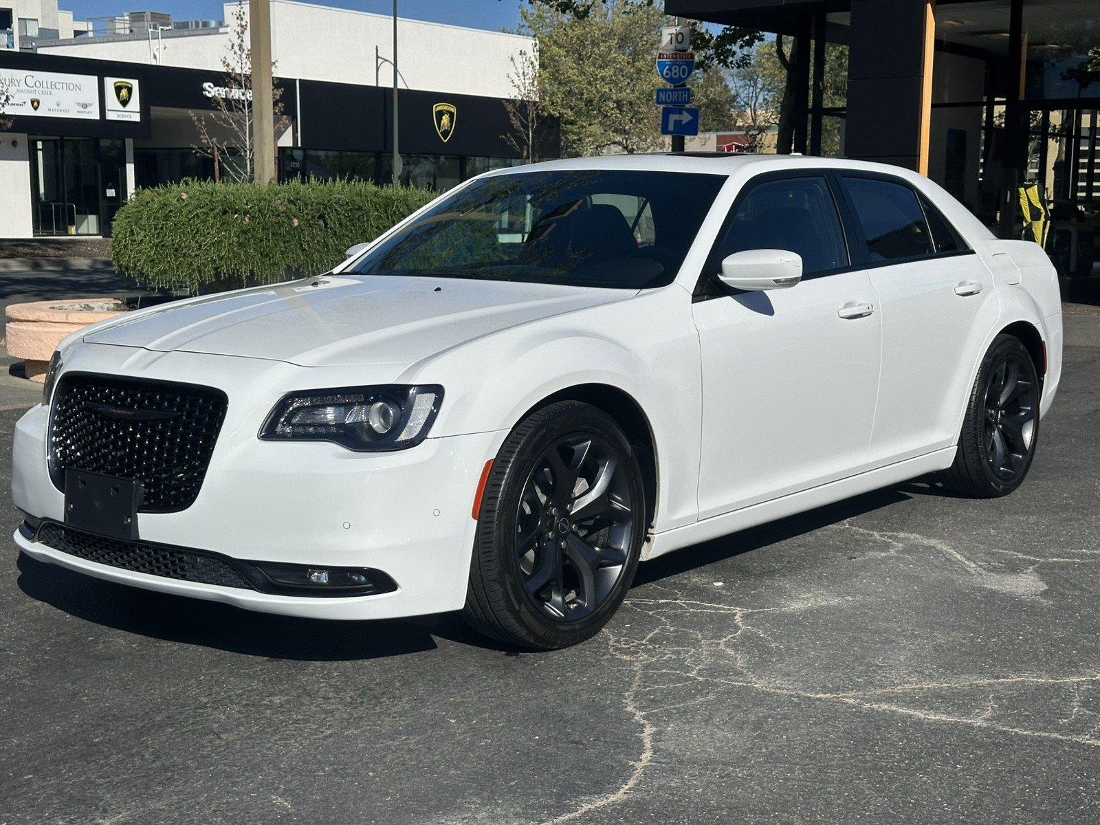 Used 2022 Chrysler 300 S image 3