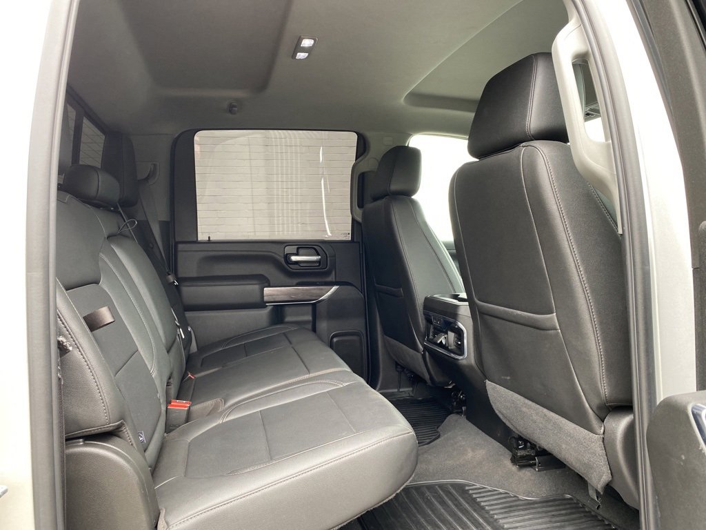 Used 2022 Chevrolet Silverado 2500 LTZ w/ LTZ Convenience Package image 13