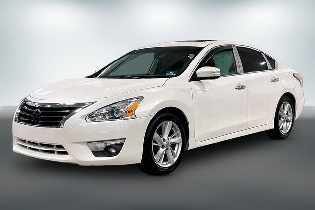 Used 2013 Nissan Altima 2.5 SV w/ 2.5SV Convenience Pkg FWD image 3