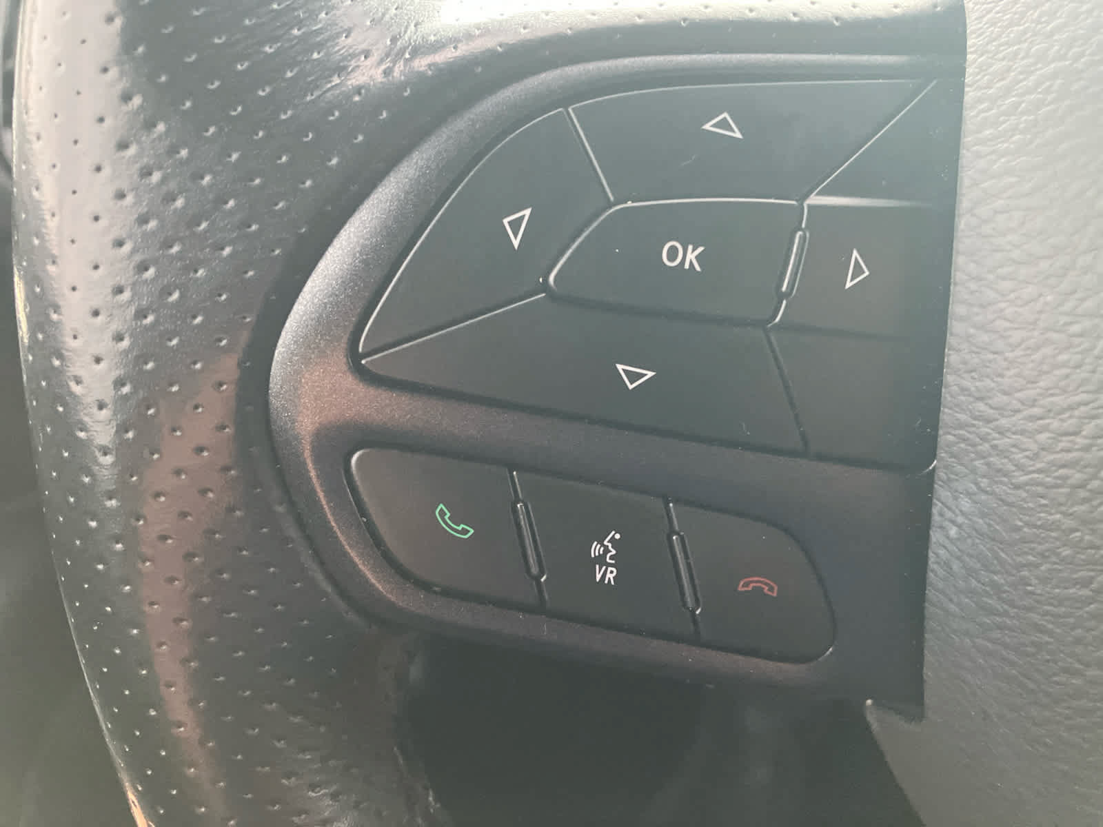 Used 2023 Dodge Durango GT AWD/4WD image 17