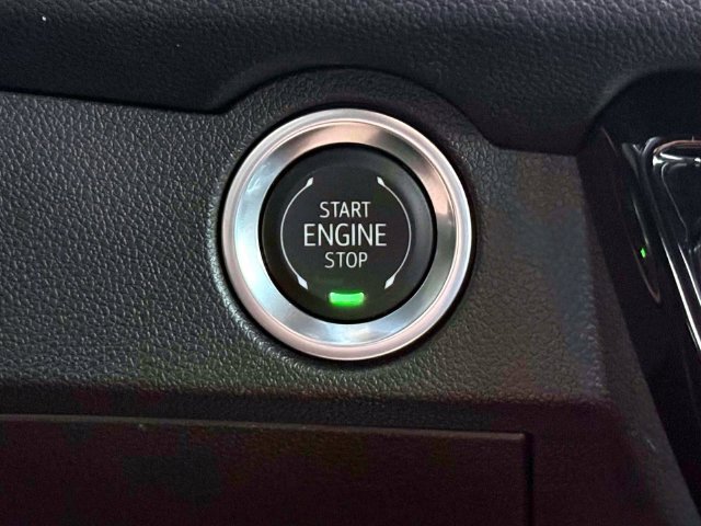 Used 2024 Chevrolet Traverse LS AWD/4WD image 25