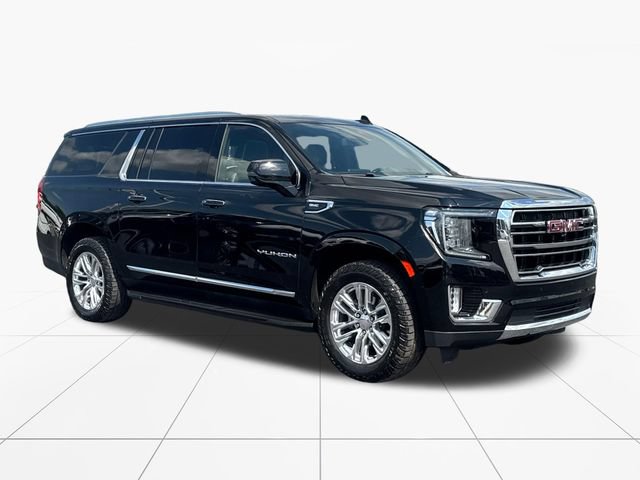 Used 2023 GMC Yukon XL SLT w/ SLT Premium Package AWD/4WD image 8