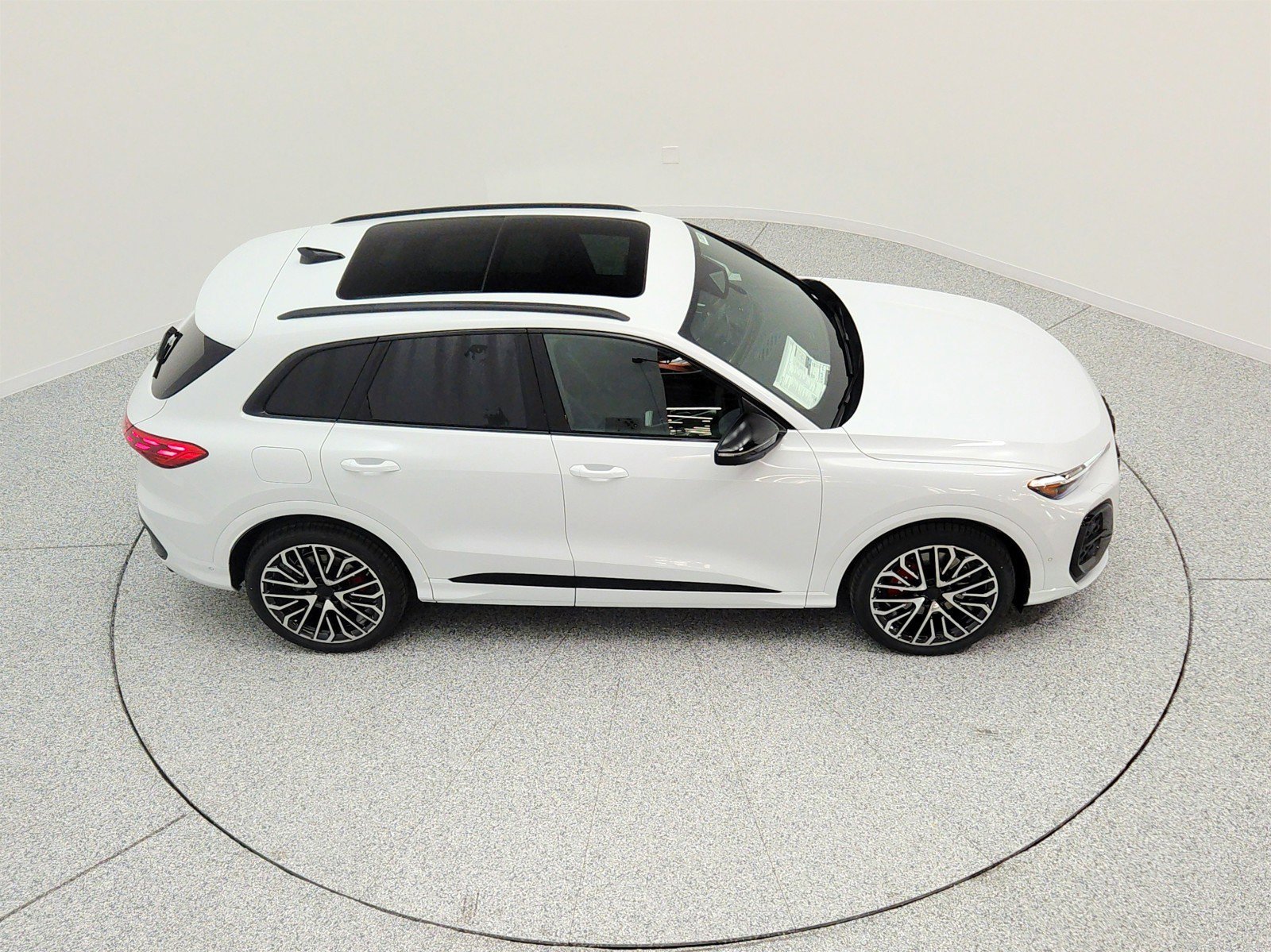 New 2026 Audi SQ5 Premium Plus AWD/4WD image 19