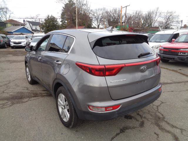 Used 2017 Kia Sportage LX image 5