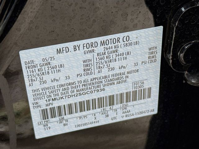 Used 2025 Ford Explorer Active RWD image 37