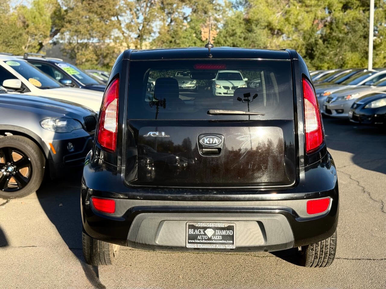 Used 2012 Kia Soul + FWD image 8
