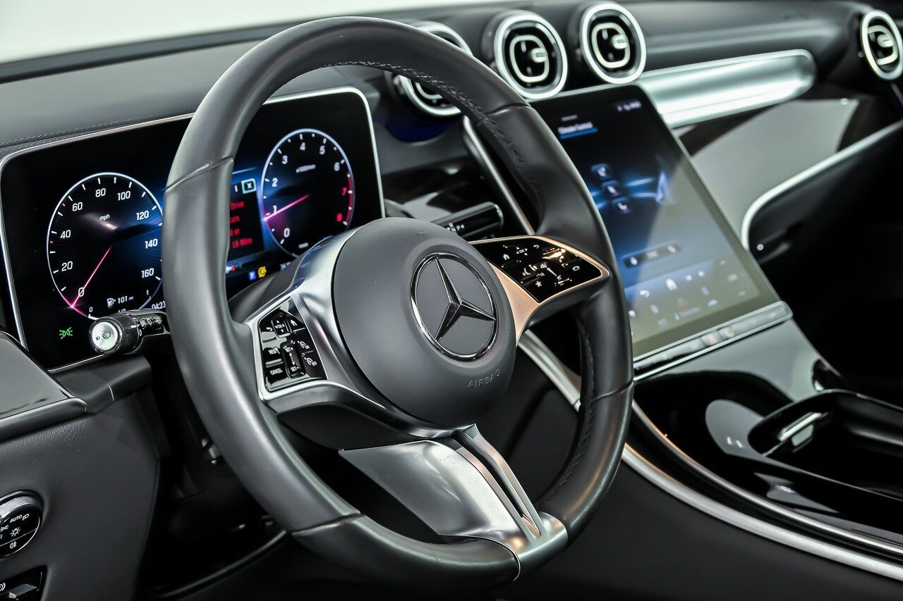 Used 2023 Mercedes-Benz GLC 300 4MATIC image 20