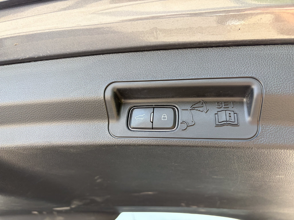 Certified 2023 Ford Explorer ST w/ Equipment Group 401A AWD/4WD image 17