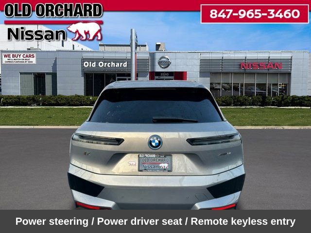 Used 2023 BMW iX xDrive50 w/ Ultimate Package 2 AWD/4WD image 8