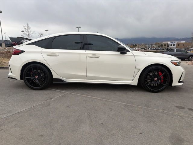 Used 2024 Honda Civic Type R image 9