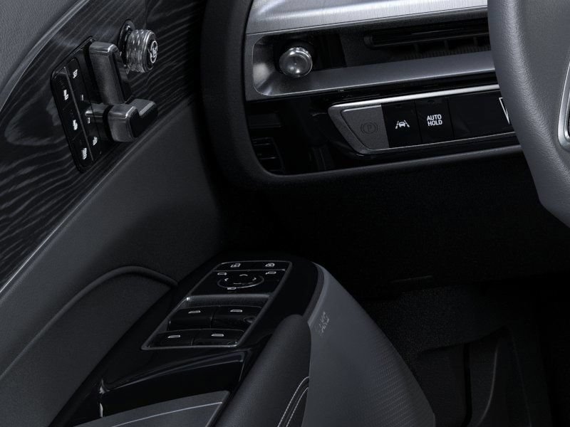 New 2026 Cadillac Lyriq V AWD/4WD image 29