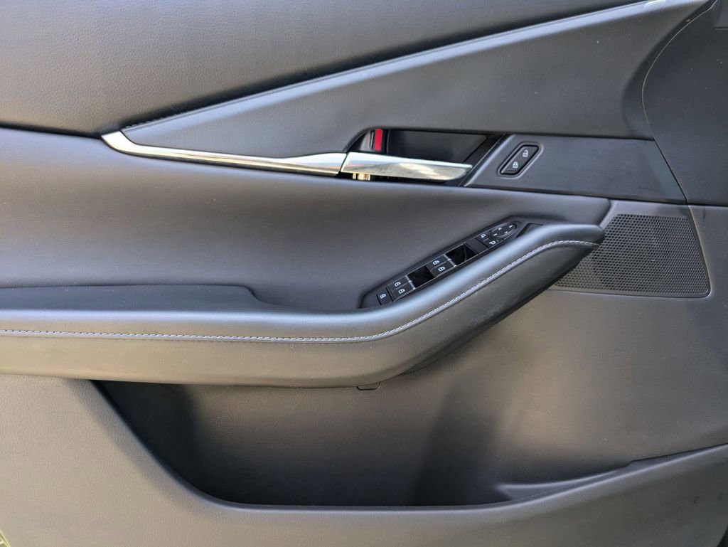 Used 2025 MAZDA CX-30 AWD 2.5 S w/ Preferred Package image 11