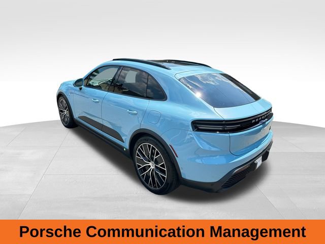 Used 2025 Porsche Macan Electric image 3