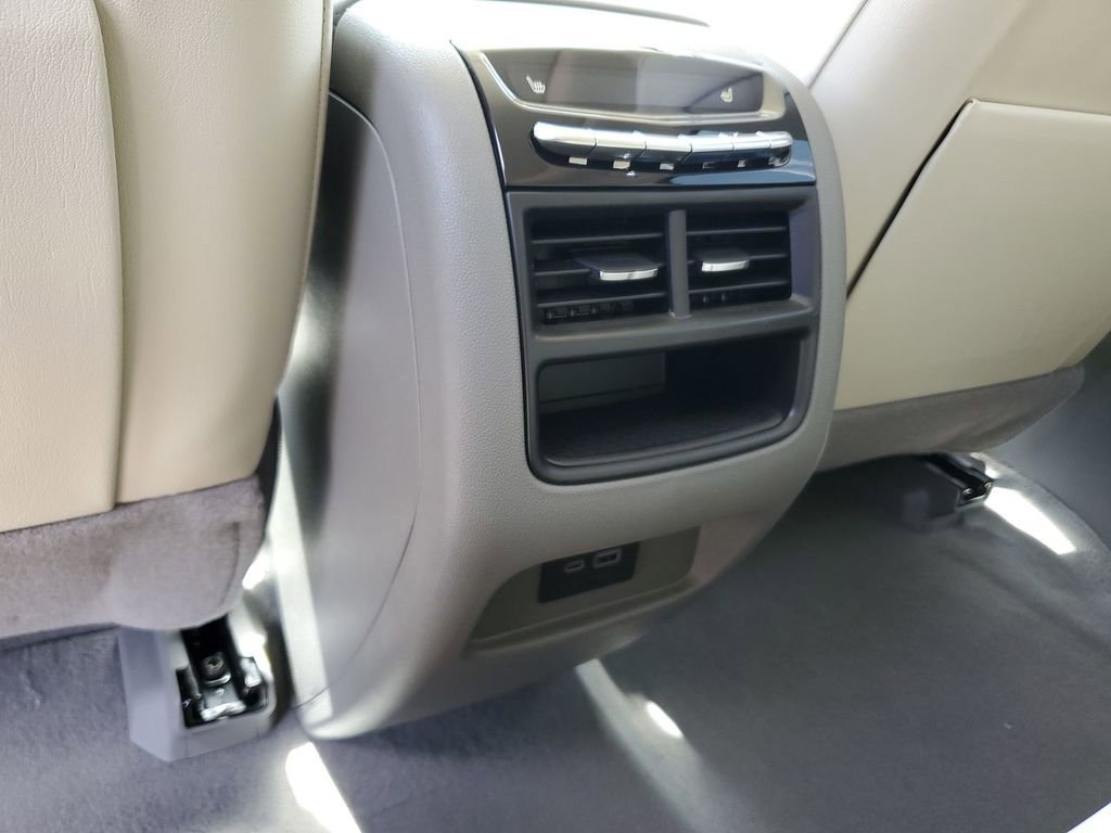 New 2025 Cadillac XT5 Premium Luxury image 22