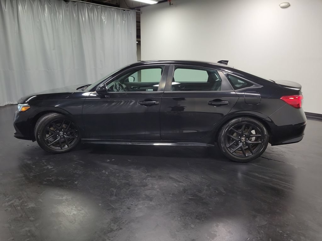 Used 2023 Honda Civic Sport image 5