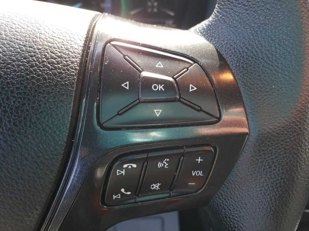 Used 2018 Ford Explorer XLT w/ Equipment Group 202A image 18