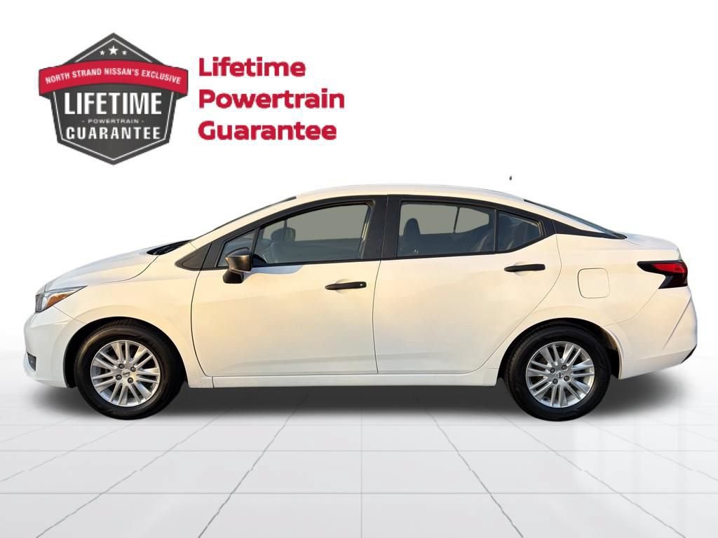 Certified 2024 Nissan Versa S FWD image 2