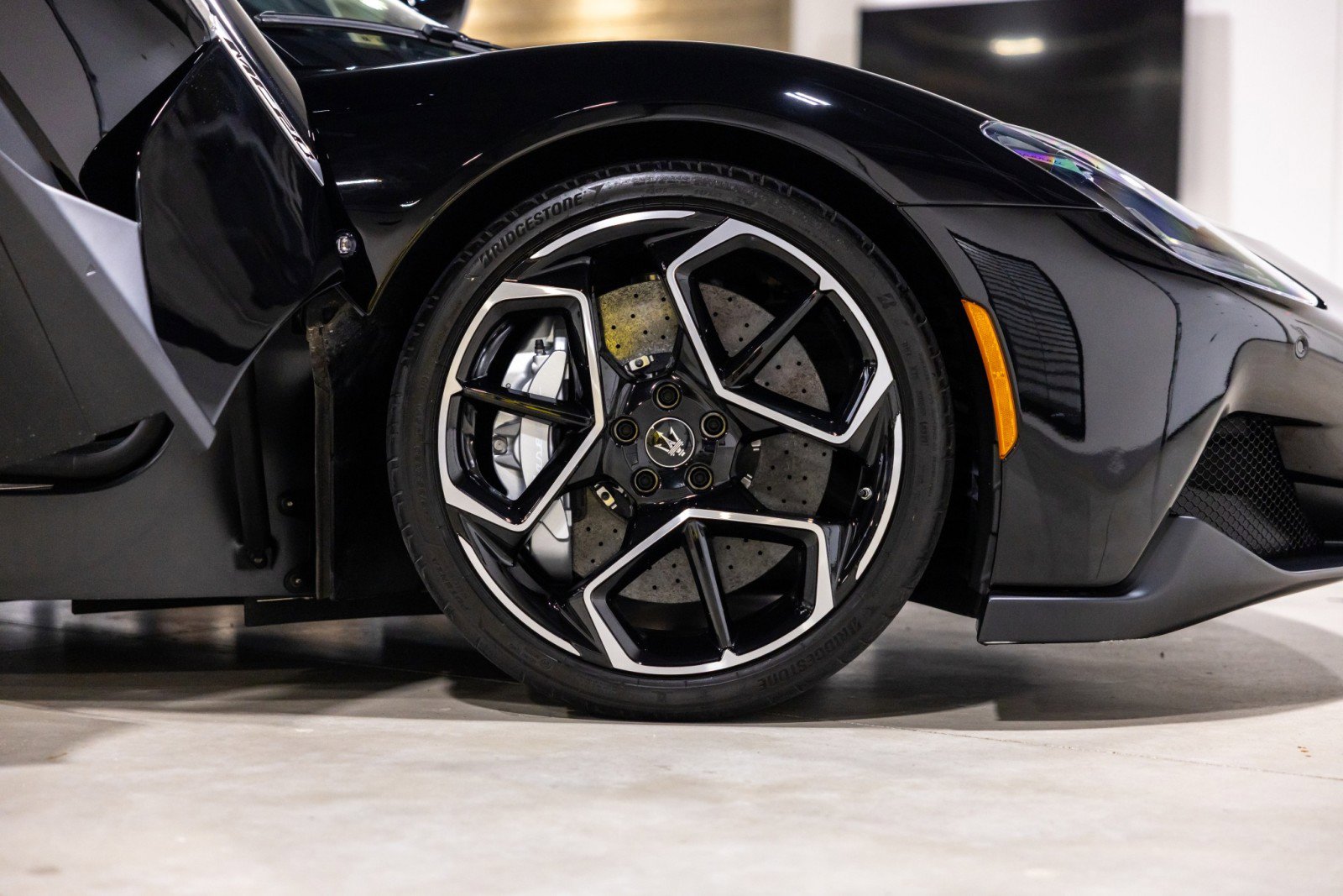 Used 2022 Maserati MC20 Coupe image 24