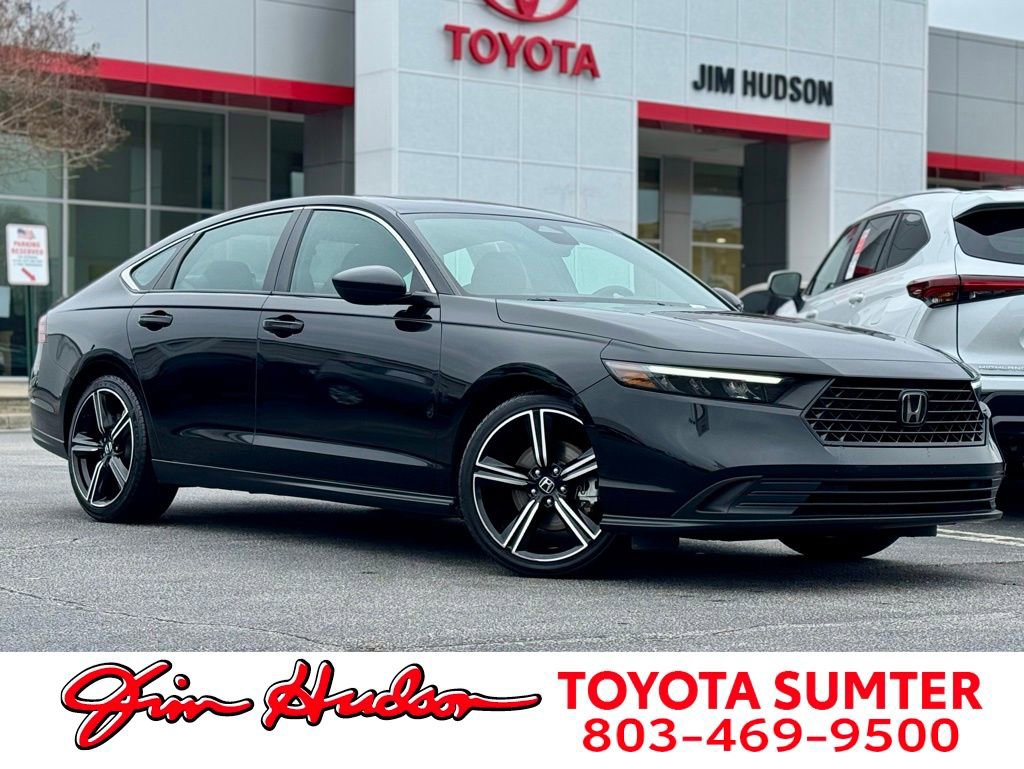 Used 2024 Honda Accord Sport image 1