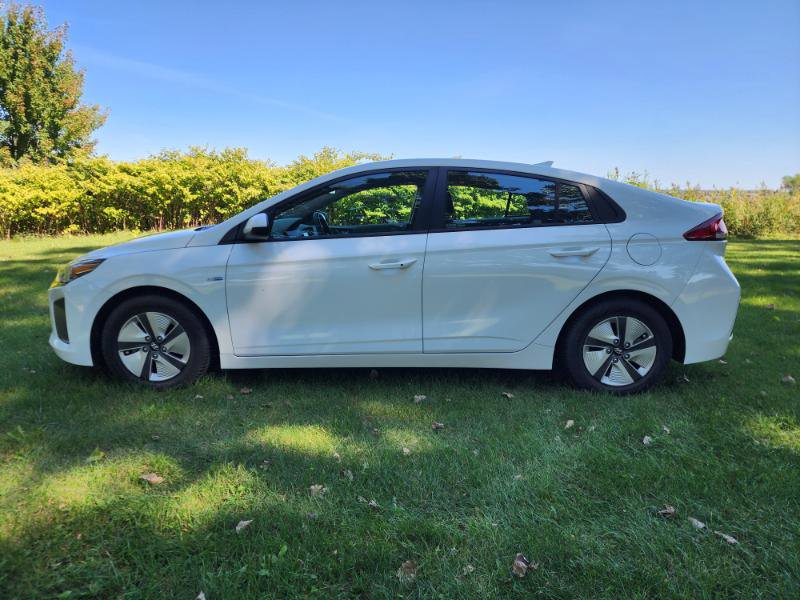 Used 2019 Hyundai Ioniq Blue image 4