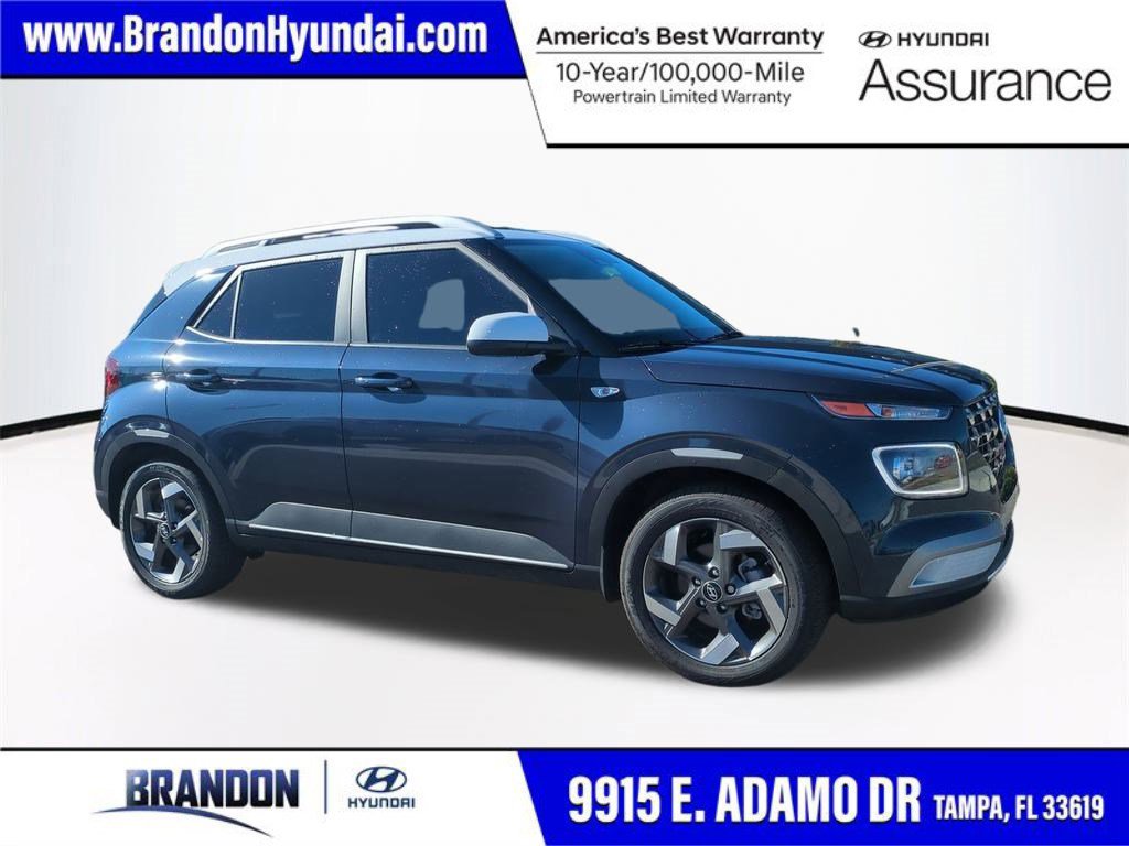 New 2025 Hyundai Venue Limited image 1