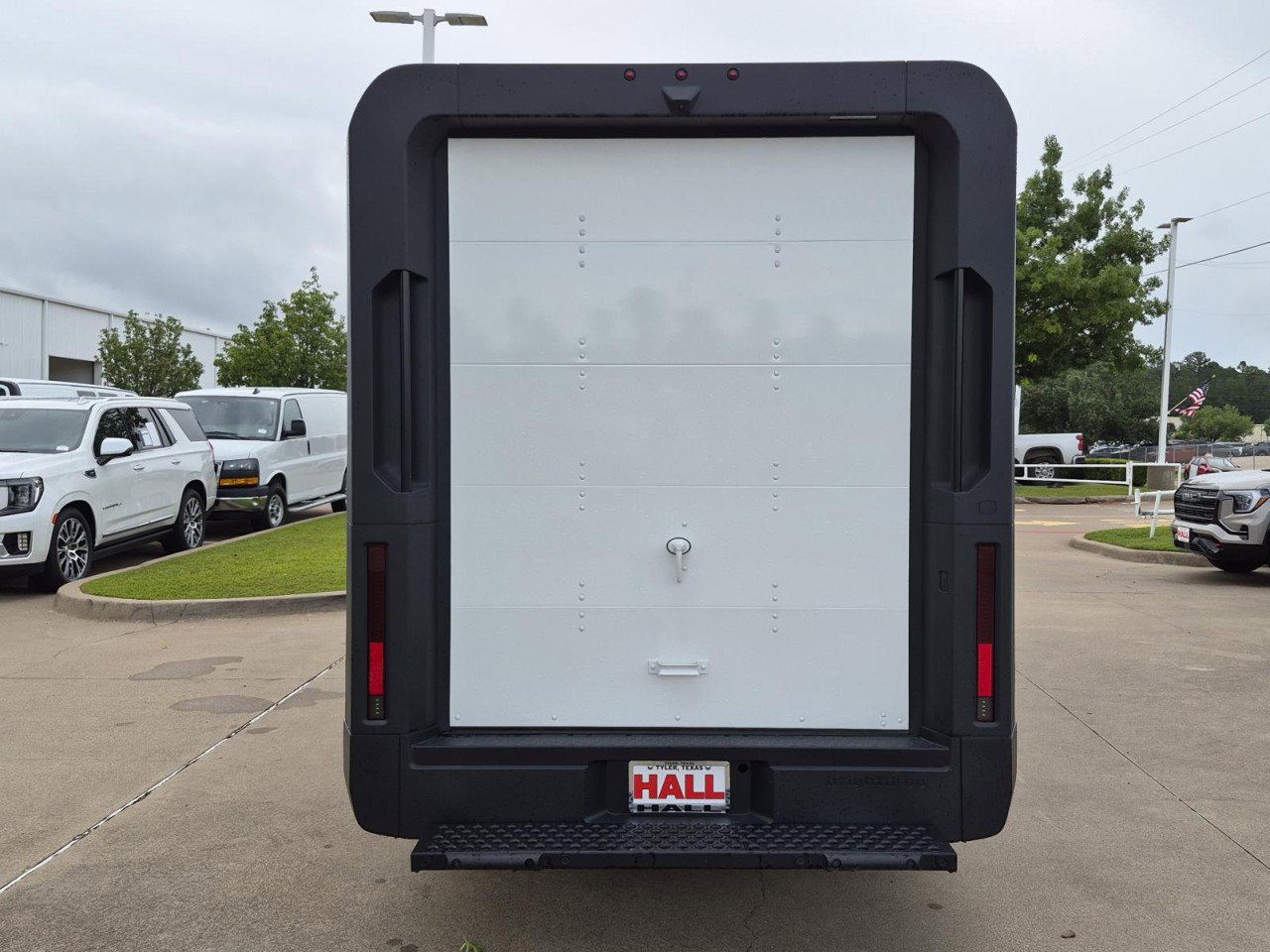 Used 2025 Chevrolet Brightdrop 600 AWD/4WD image 5