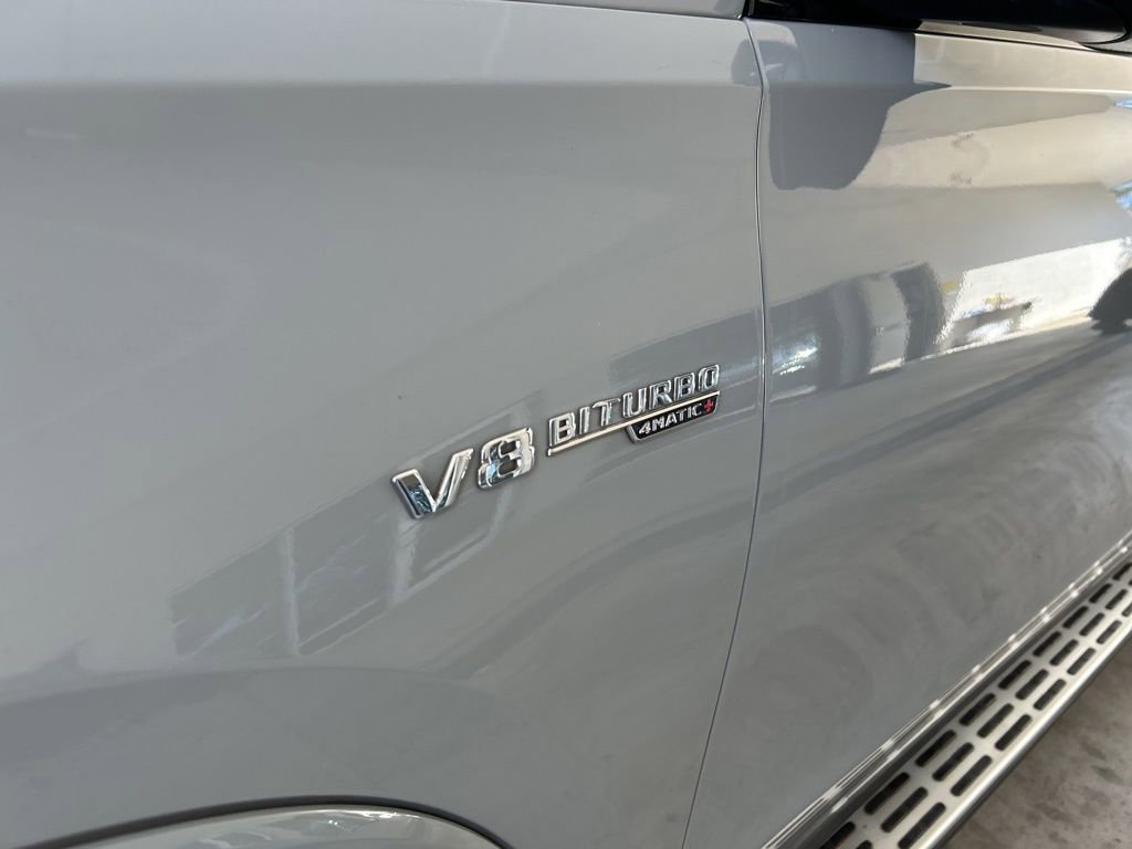 Used 2024 Mercedes-Benz GLS 63 AMG 4MATIC image 16