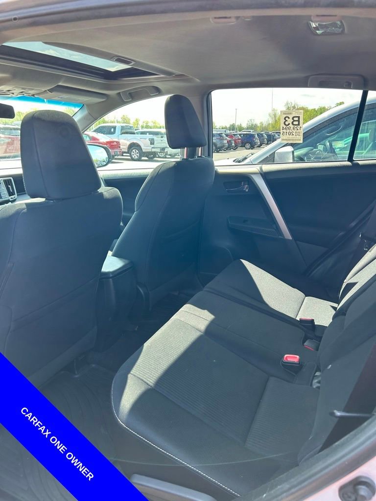 Used 2015 Toyota RAV4 XLE FWD image 6