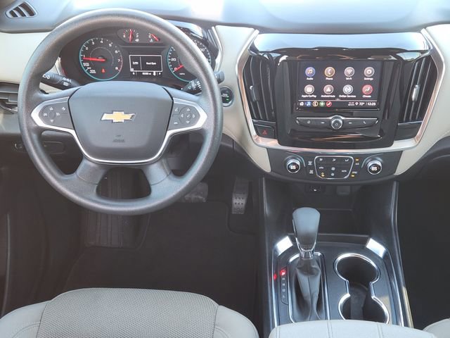 Used 2022 Chevrolet Traverse LS image 26