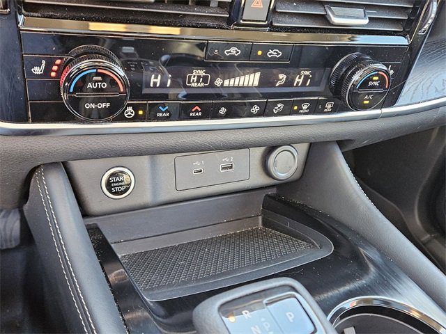 Used 2021 Nissan Rogue SL w/ Premium Package image 22