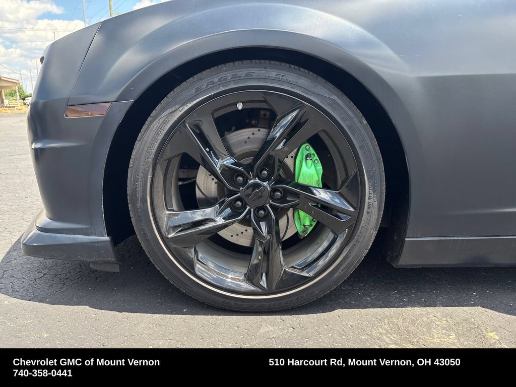Used 2010 Chevrolet Camaro SS w/ LPO, Ground Effects Package RWD image 21
