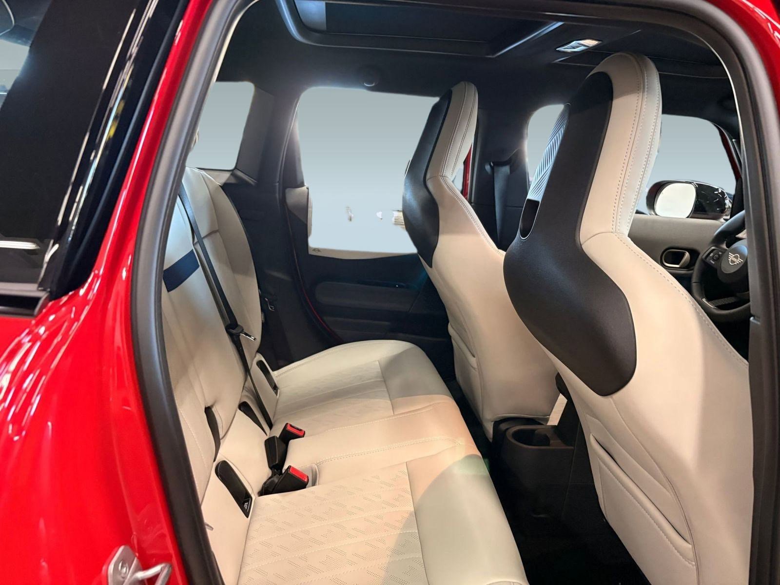 New 2026 MINI Cooper S image 24