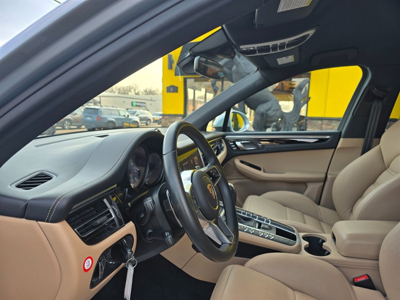 Used 2019 Porsche Macan S image 17