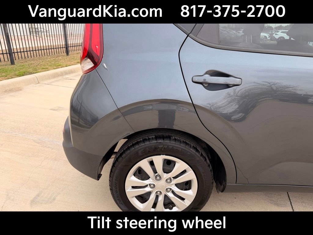 Certified 2021 Kia Soul LX image 11
