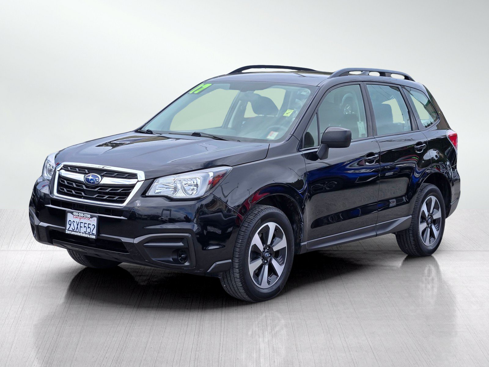 Used 2017 Subaru Forester 2.5i w/ Alloy Wheel Package AWD/4WD image 7