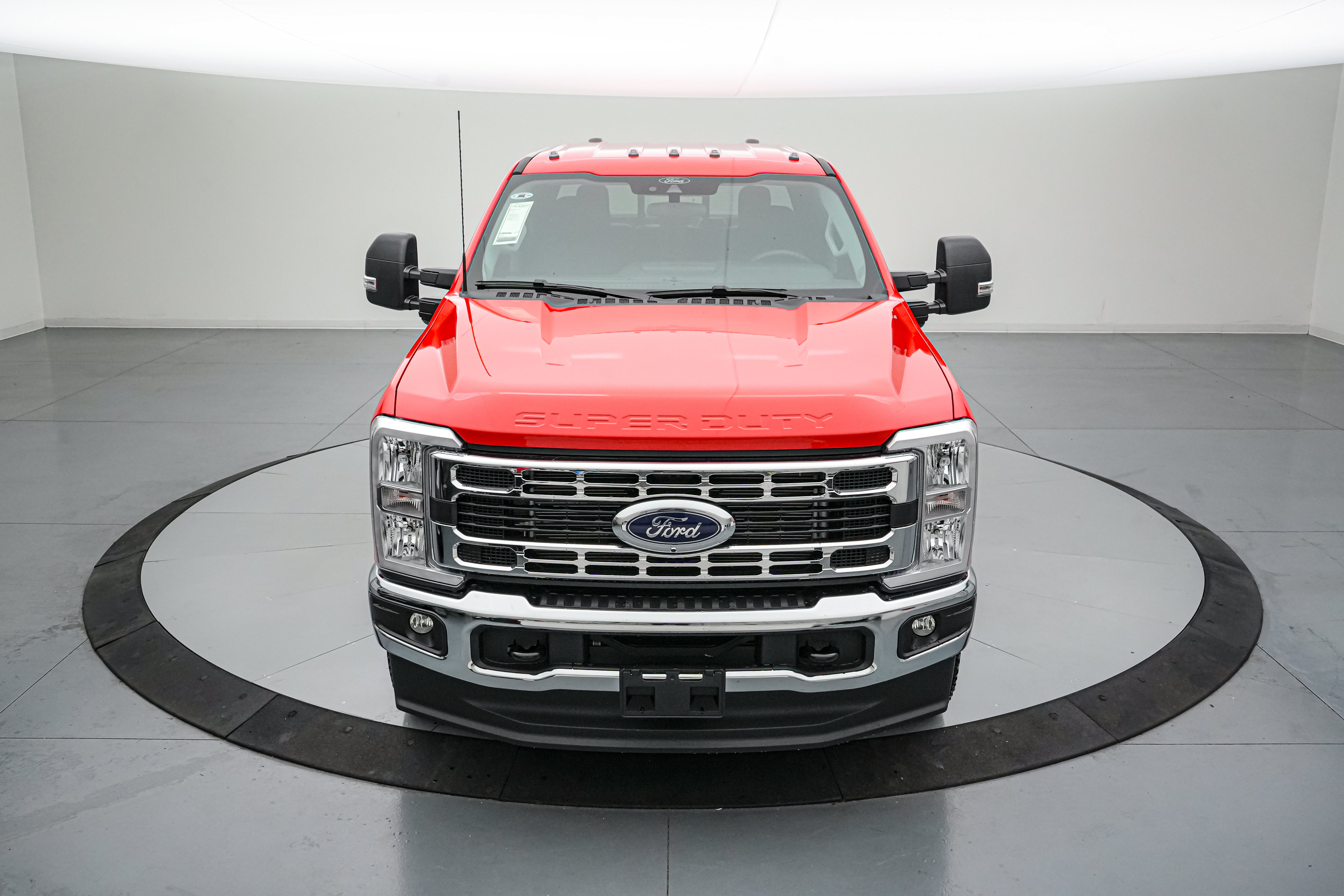 New 2026 Ford F350 XLT w/ 360-Degree Camera Package AWD/4WD image 11