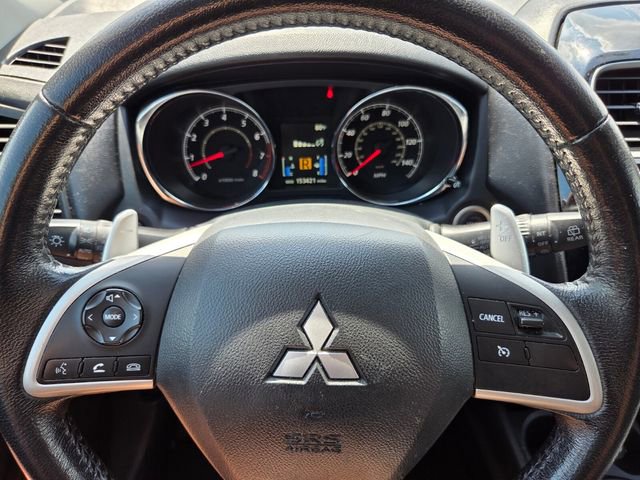 Used 2015 Mitsubishi Outlander Sport SE AWD/4WD image 18
