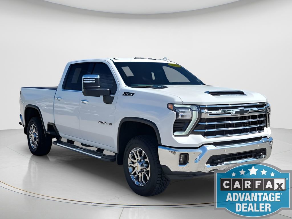 Used 2026 Chevrolet Silverado 2500 LTZ w/ LTZ Plus Package AWD/4WD image 6