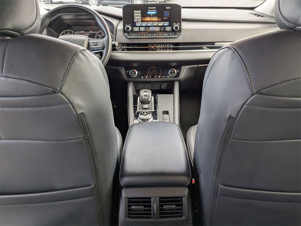 Used 2024 Mitsubishi Outlander SE image 35